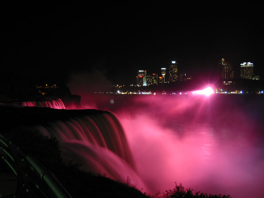 Niagara at night