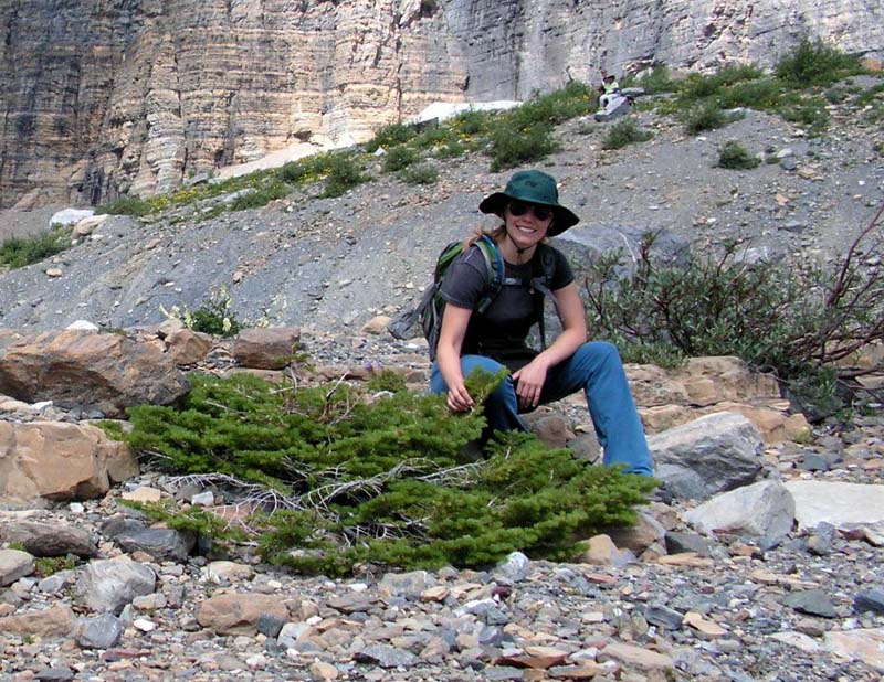 Dr Anna Jacobsen with krumholtz tree