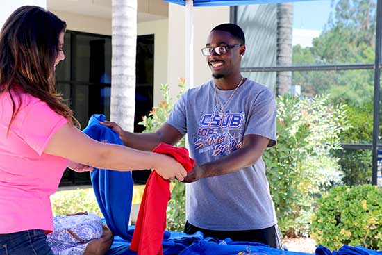Wear CSUB gear at virtual events