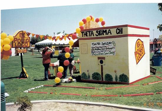 Theta Sigma Chi house on the lawn