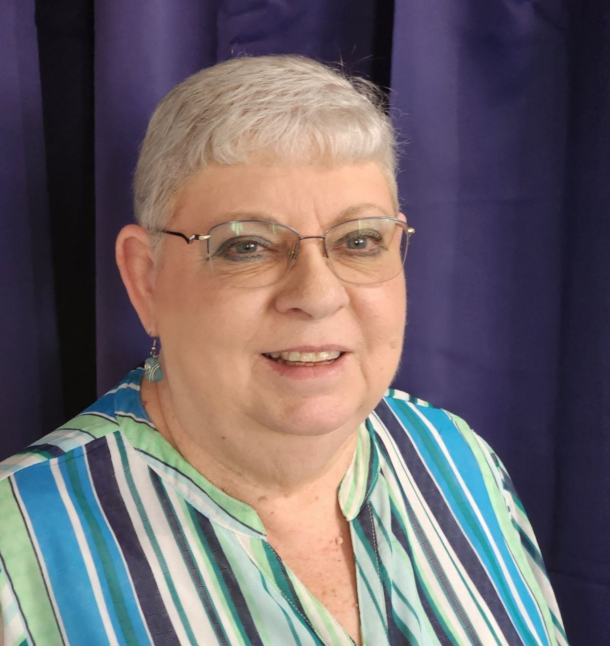 Daphne (Dee) Evans