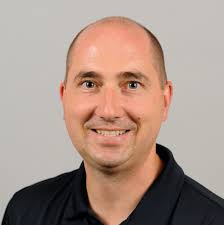 A profile photo of Dr. Kyle Susa