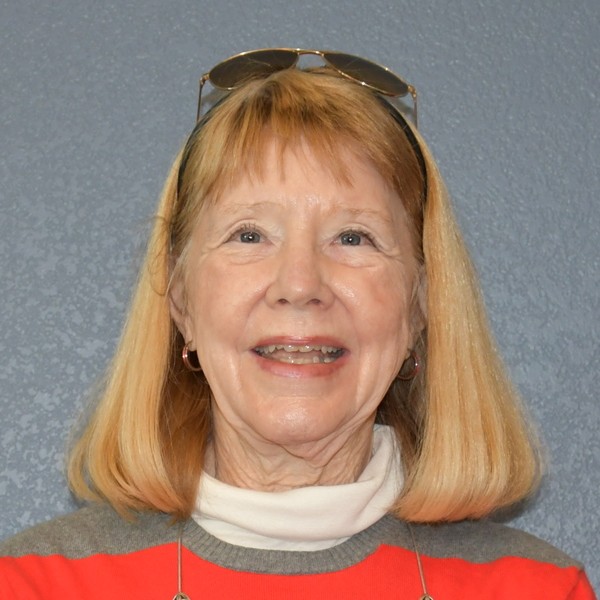 Kim Flachmann Headshot